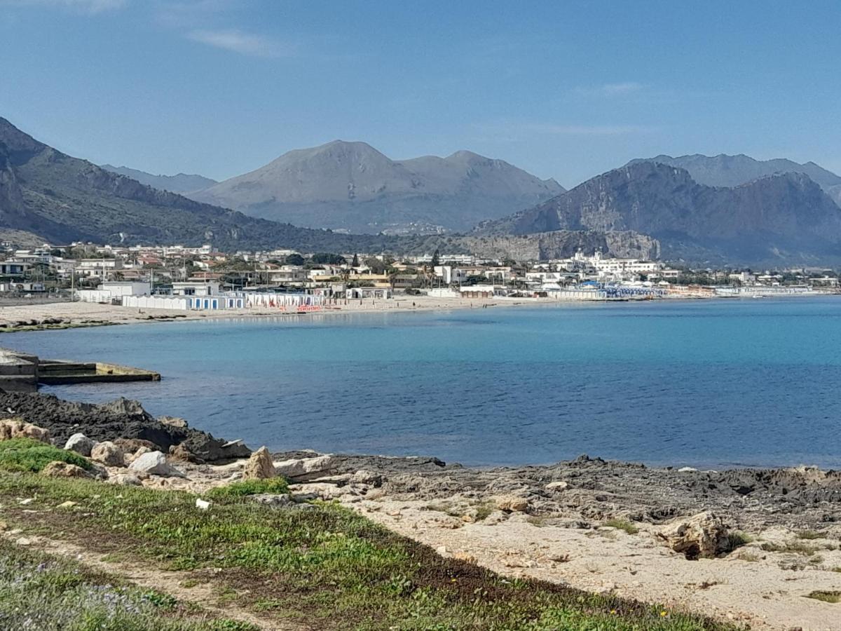 Casa Vacanze Ciccine Capaci Eksteriør bilde